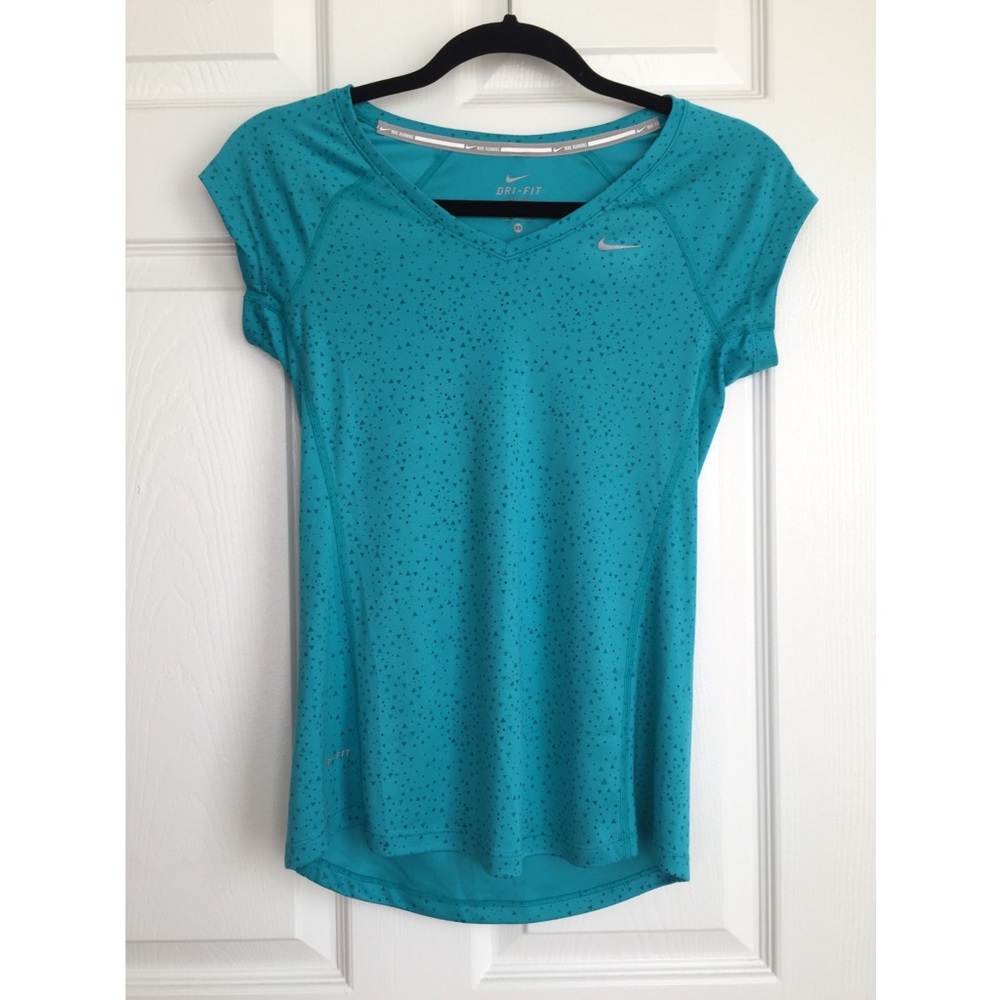 Nike Running: Dri-Fit Tee
